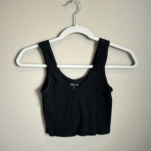 (Xs/s) BKE essentials black cropped ribbed tank top